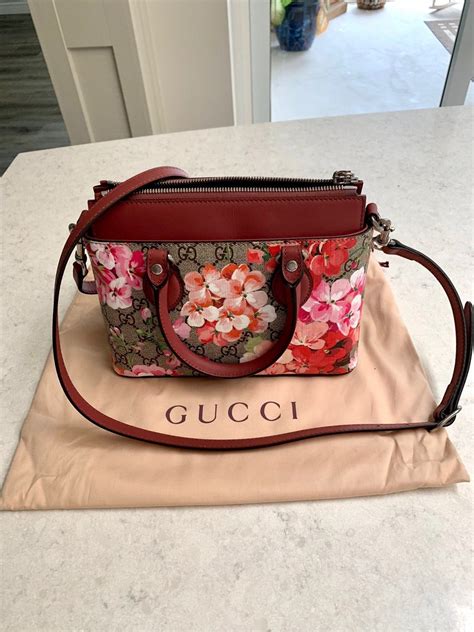 gucci bloom crossbody bag